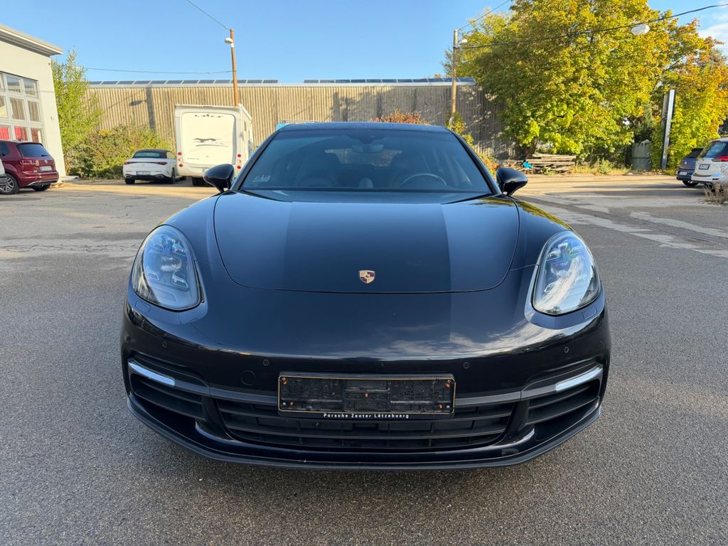 Image of Porsche Panamera