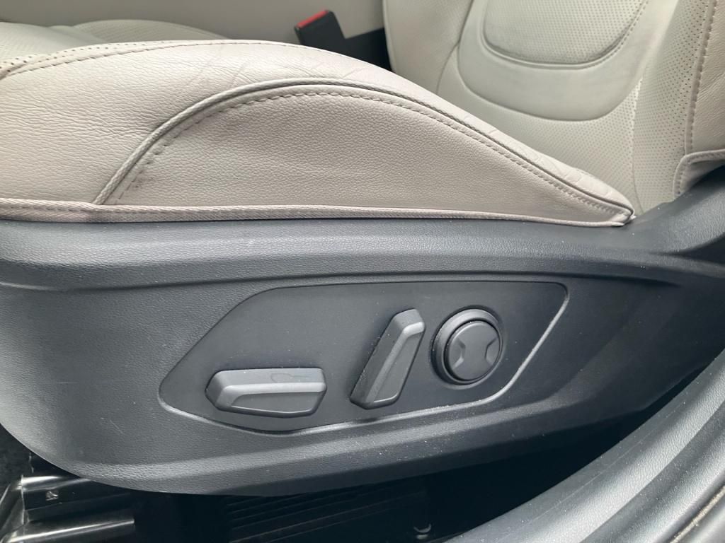 Fahrzeugabbildung Hyundai Tucson 1.6 CRDi Prime Mild-Hybrid 4WD Assistenz