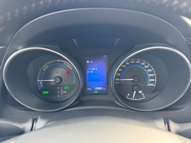 Toyota Auris Hybrid Edition-S