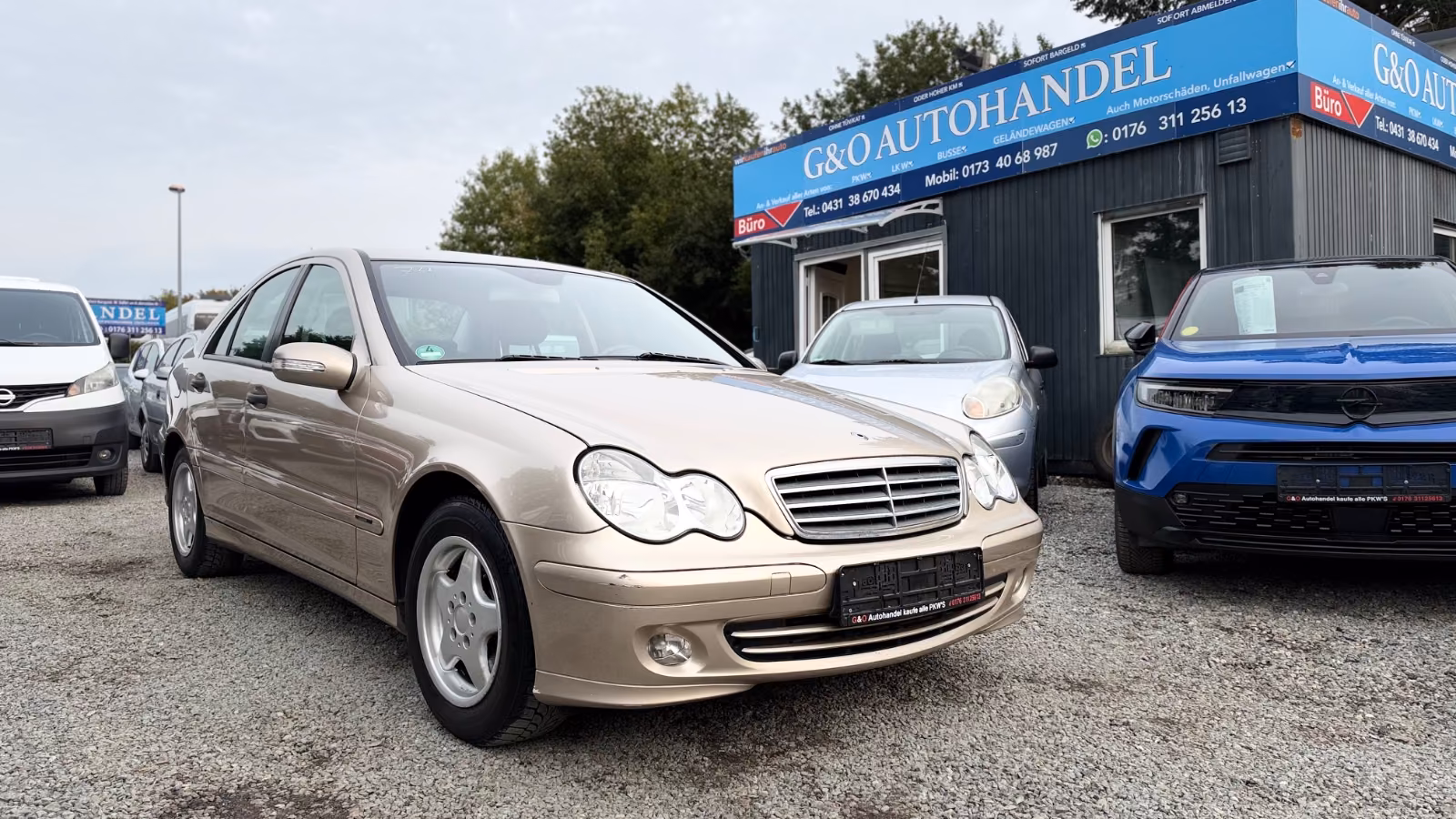 Mercedes-Benz C 180