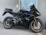 Triumph Daytona 675 - TRIUMPH 675 DAYTONA