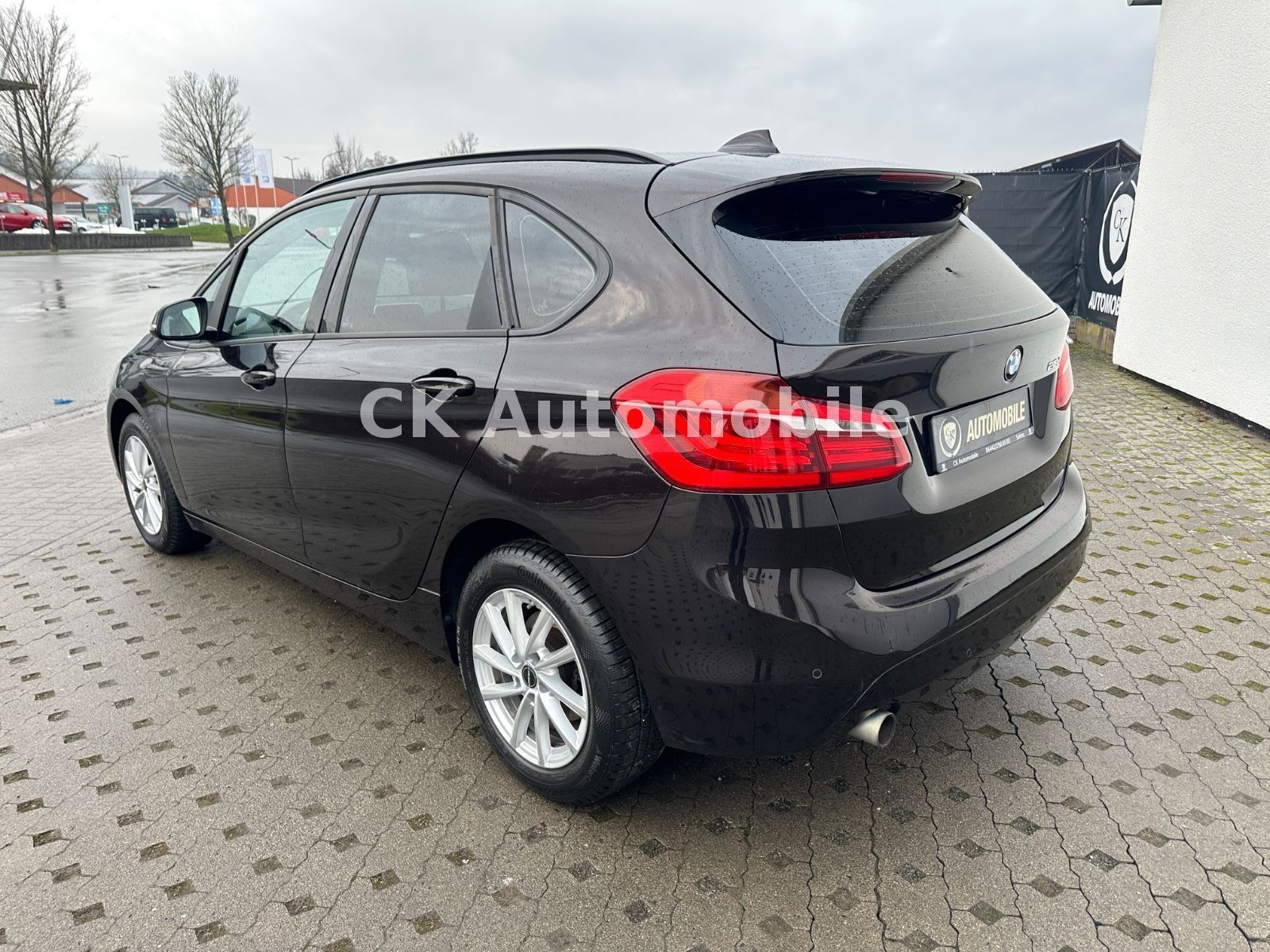 Fahrzeugabbildung BMW 218d Active Tourer Advantage/LED/SHZ/PDC