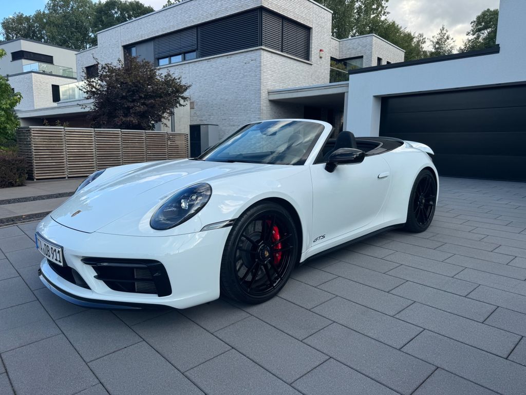 Image of Porsche 992