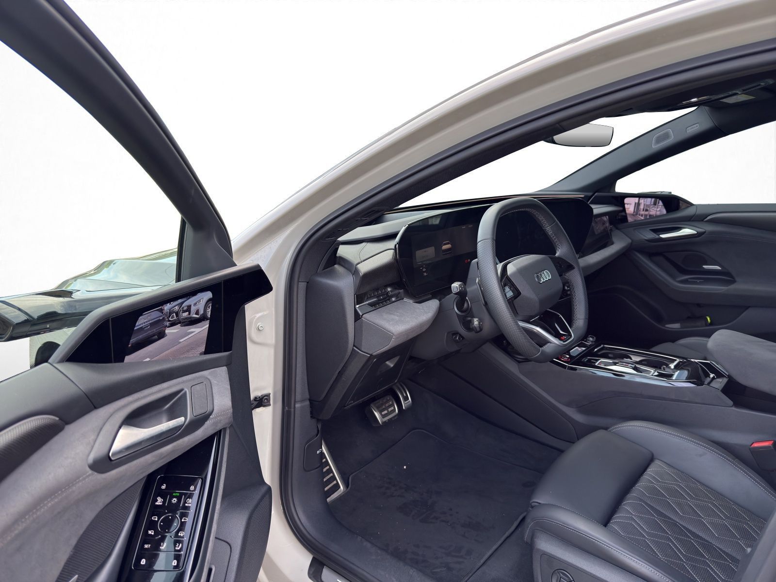 Audi S6 e-tron - Bild 15