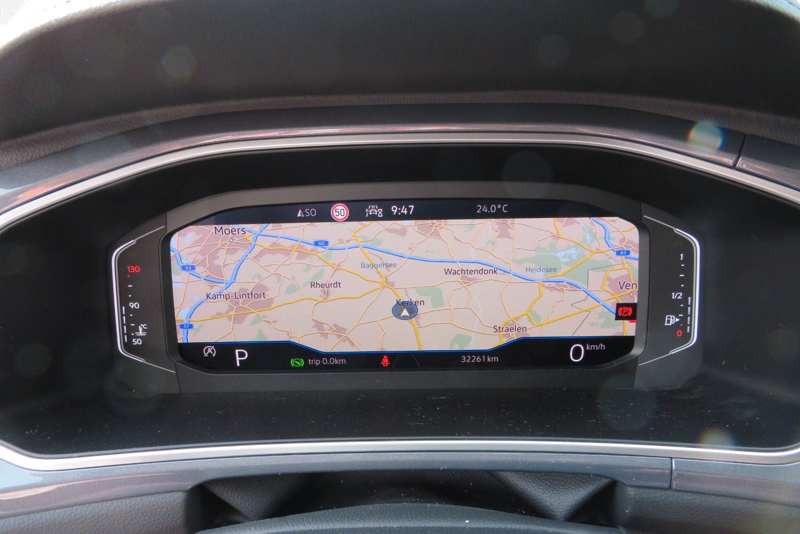 Fahrzeugabbildung Volkswagen T-Roc Style KAMERA ACC NAVI APP SITZH DIGI-COPI