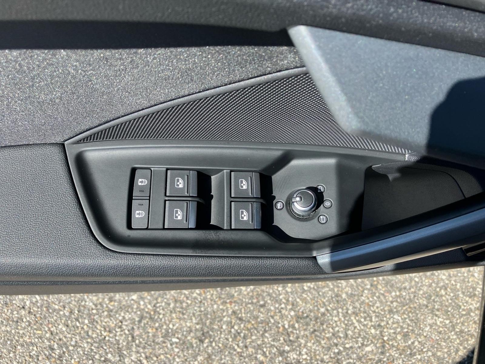 Audi A3 Sportback ADVANCED TDI 150PS S-TRONIC LED.HEA