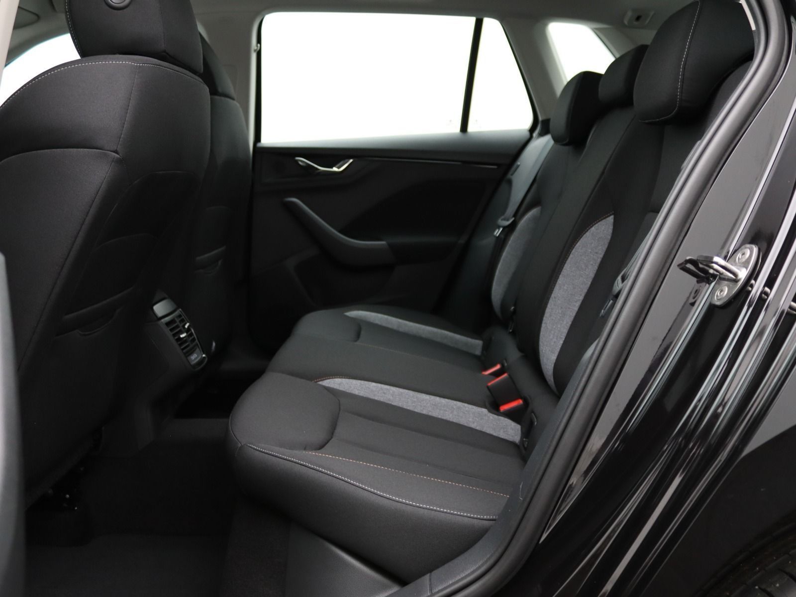 Skoda Kamiq - Bild 10