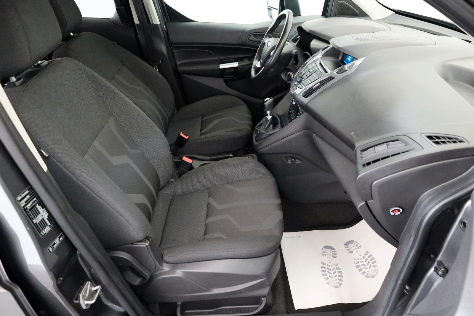 Fahrzeugabbildung Ford Grand Tourneo Connect Trend 7 Sitzer,SH,PDC,AHK