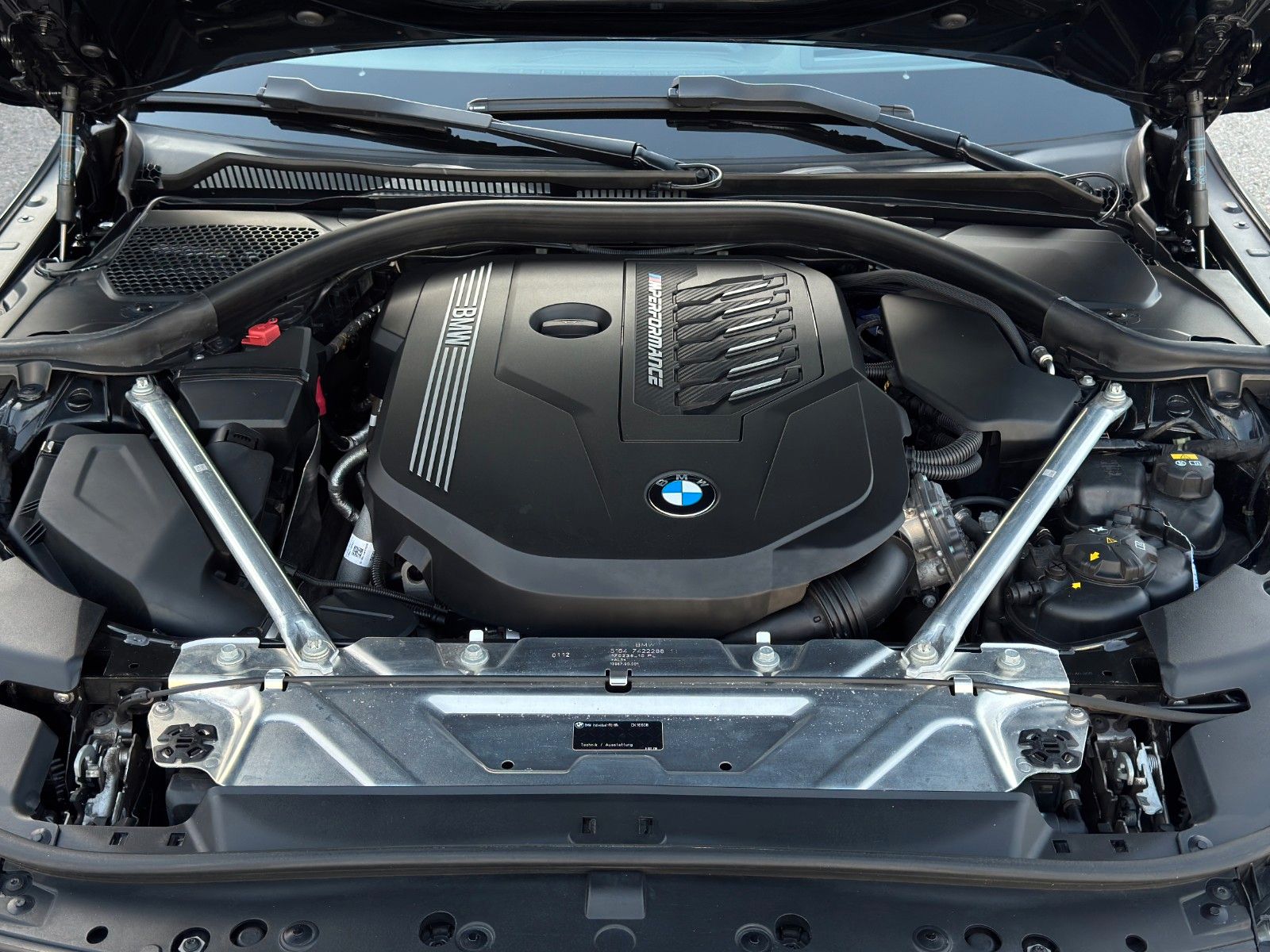 Fahrzeugabbildung BMW M440i Cabrio 360° H&K HD Laser Adap. Shad. Carb.