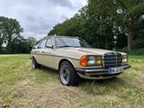 Mercedes-Benz 300 TDT W123 Motor+Getriebe revidiert AMG-Felgen