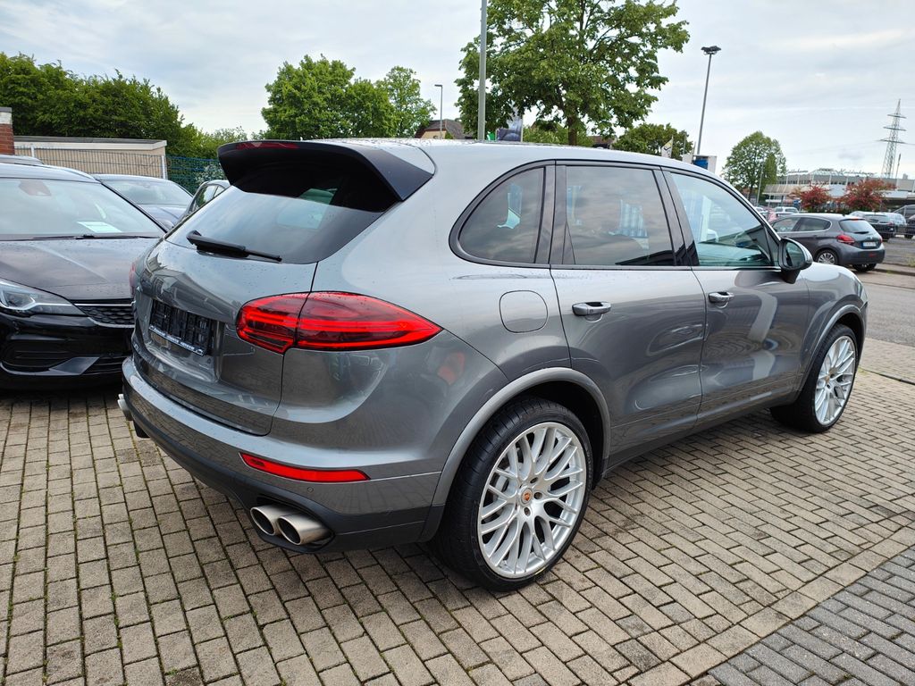 Porsche Cayenne Auto kaufen bei mobile.de