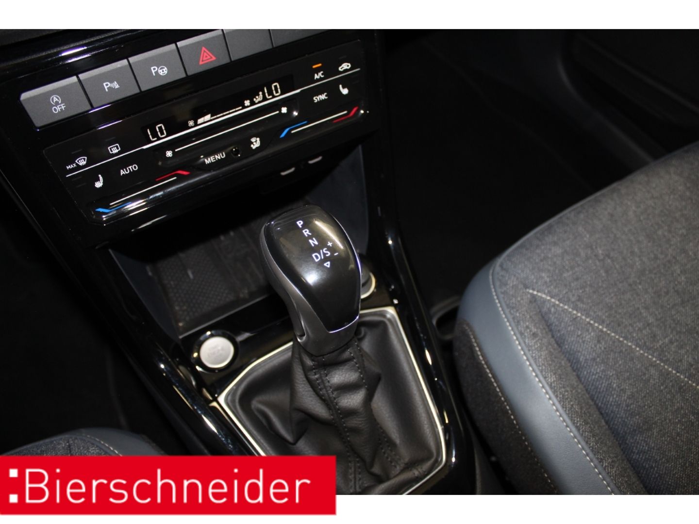 Volkswagen T-Cross - Bild 8