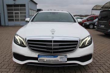 Mercedes E 200 - 5