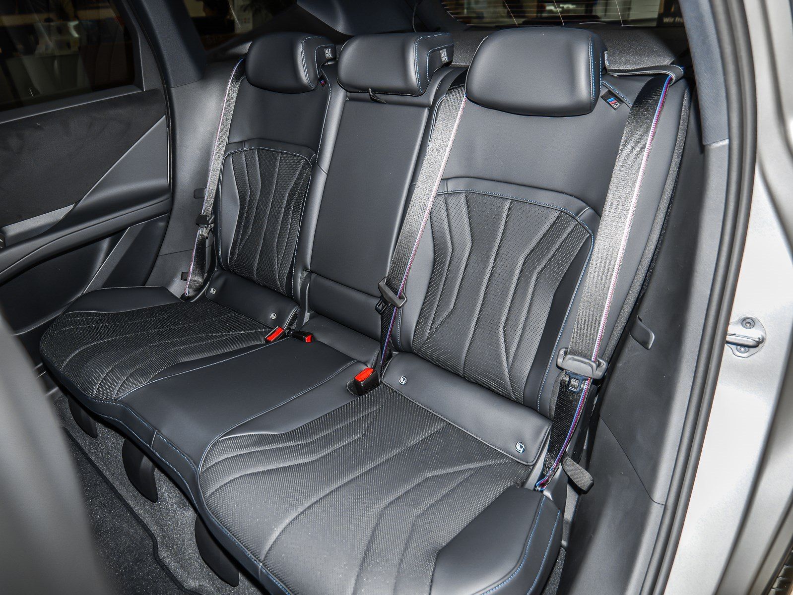 BMW iX3 - Bild 9