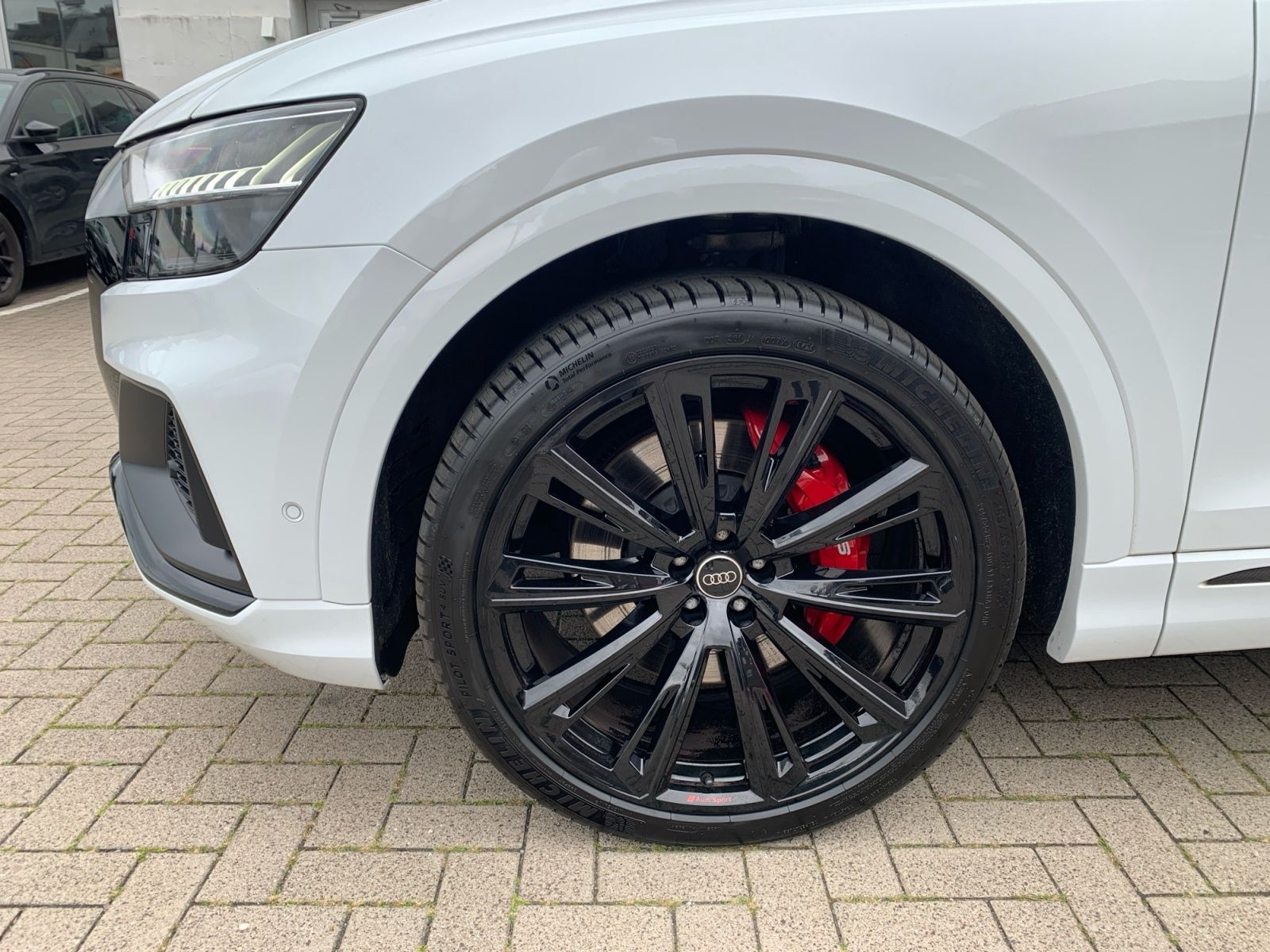 Audi SQ8 - Bild 10
