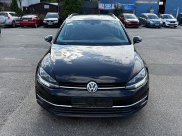 Volkswagen Golf - 3