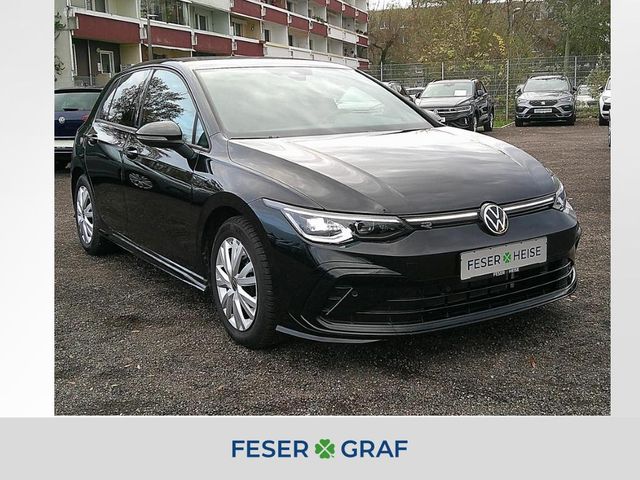 Volkswagen Golf VIII R-Line 1.5 eTSI LED+/DSG/Kamera/SHZ/Na