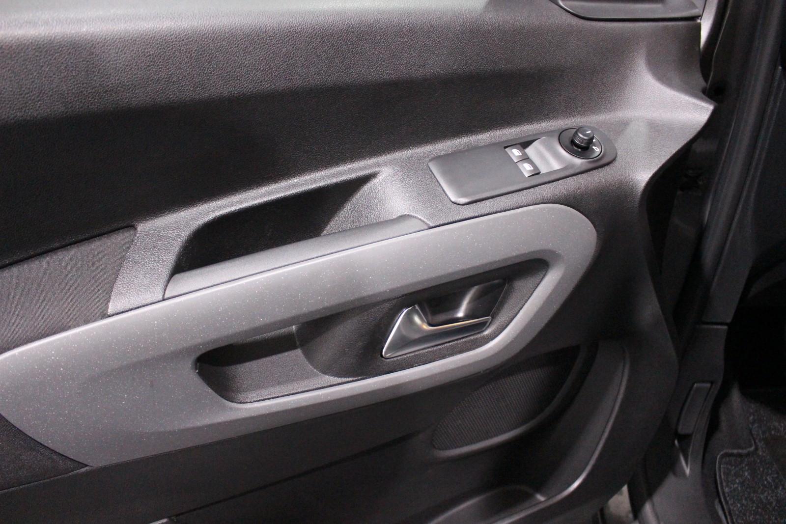 Citroen Berlingo Live M PACK NAVI SPUR ALU AHK TOP SH 2H, миниатюра 16