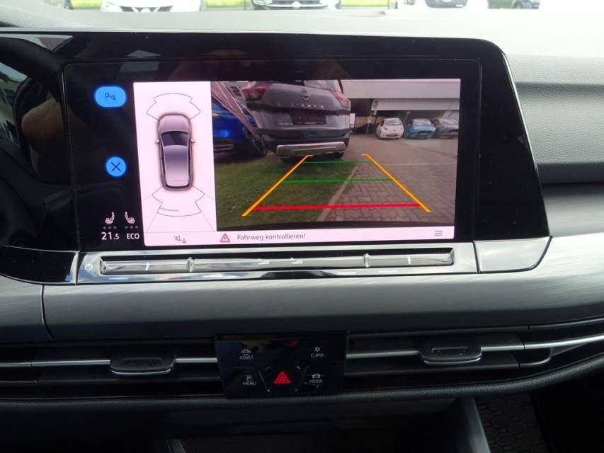 Fahrzeugabbildung Volkswagen Golf VIII 1.4 eHybrid Style