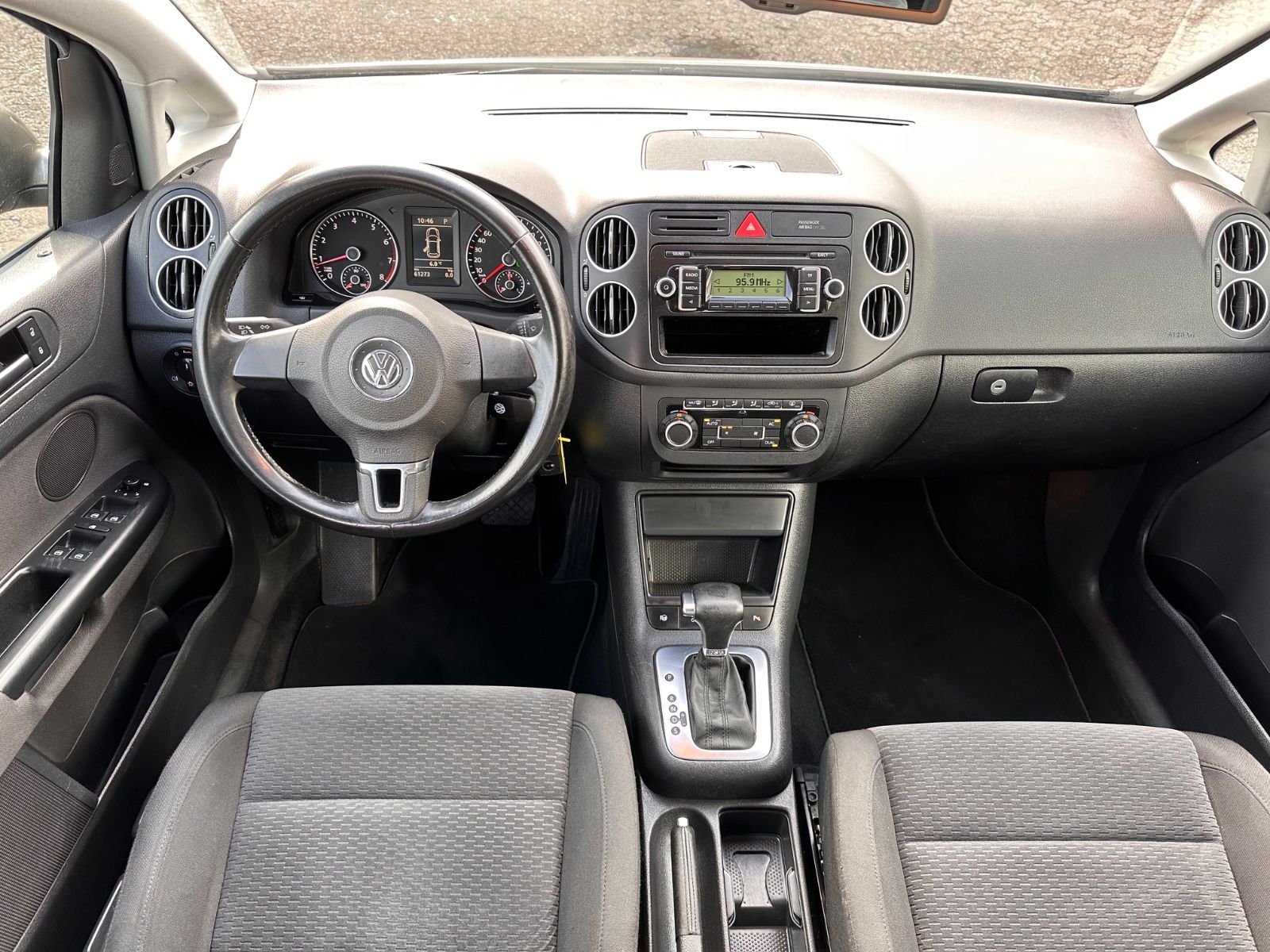 Fahrzeugabbildung Volkswagen Golf Plus 1.4 TSI DSG Comfortline AHK/PDC/GJR