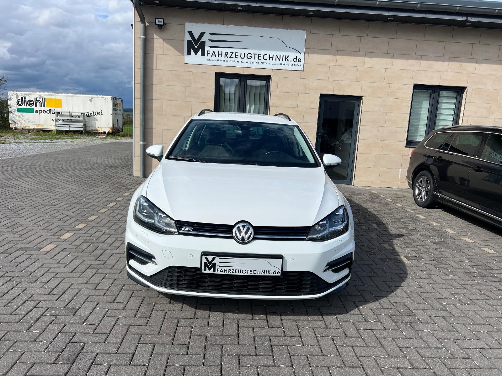 Volkswagen Golf Variant Highline 1.5 TSI R Line*AHK*LED*ACC