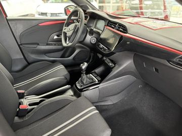 Fotografie 4 des Opel Corsa 1.2 Direct Injection Turbo YES Komfort Pak