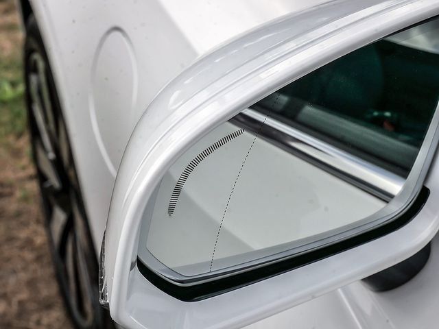 Volvo V90 Kombi T6 Core Recharge Plug-In Hybrid AWD V9 foto 16