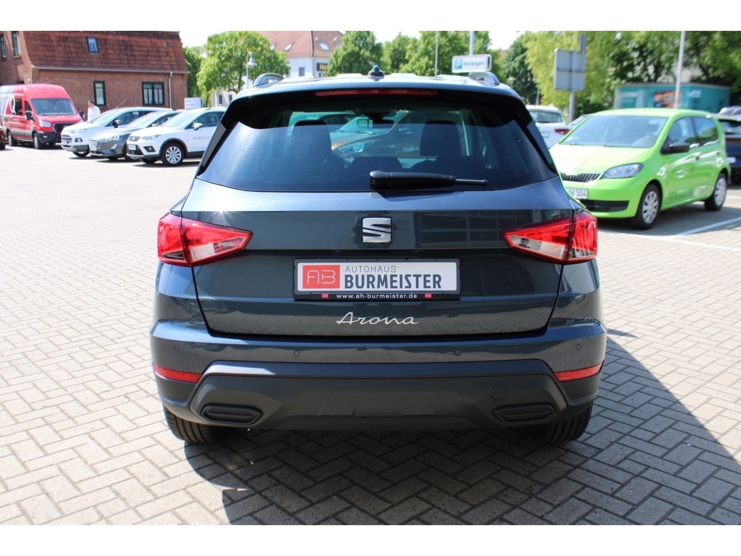 SEAT Arona 1.0 TSi Style LED GRA Full Link AHK PDC DA - Image 4