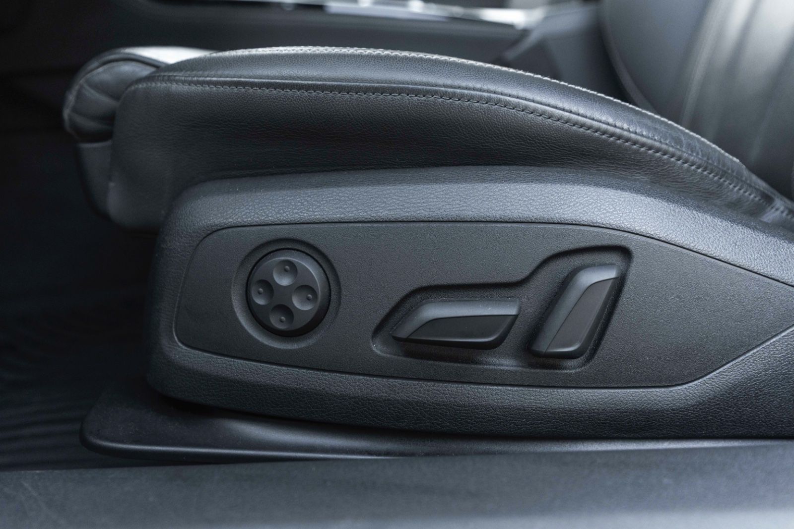 Fahrzeugabbildung Audi A5 Sportback 45 TFSI S-Line B&O 360° CARPLAY ACC