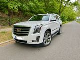 Cadillac Escalade 6.2 V8 Platinum BOSE/360/SDach/7-Sitze - Cadillac in Berlin