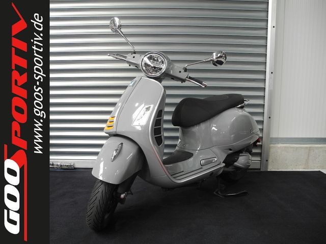 Vespa GTS 300 Super Tech *TOP-ZUSTAND* *1. HAND*