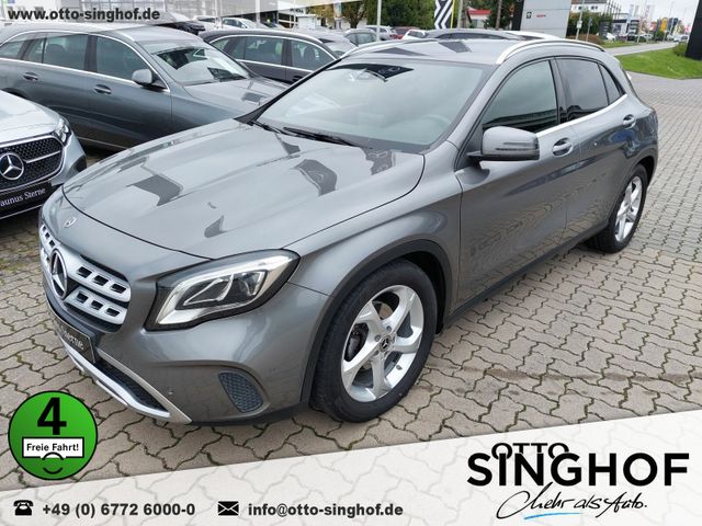 Mercedes-Benz GLA 200 Urban +Navi+LED+Park Ass+Autom+Sitzhg+