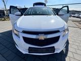 Chevrolet Cruze Hatchback LT*KLIMA*ALU*PDC*2.HAND*EURO5 - Chevrolet in Nürnberg