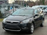 Ford Focus Turnier Titanium *152.TKM* - Ford Focus aus 2010: Titanium