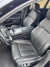 BMW 730Ld - 4xMassage TV Parfüm Apple CarPlay  - BMW 730 aus 2017