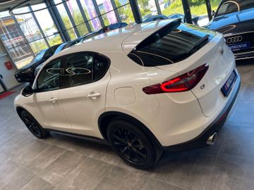 Alfa Romeo Stelvio Super Q4 *KAM*NAVI*TEMPOMAT*LKHZ*