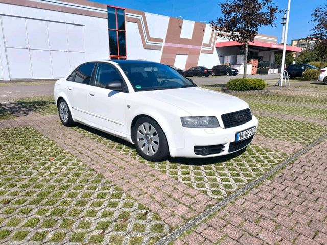 Audi A4 2.0 S-line Viele neuteile