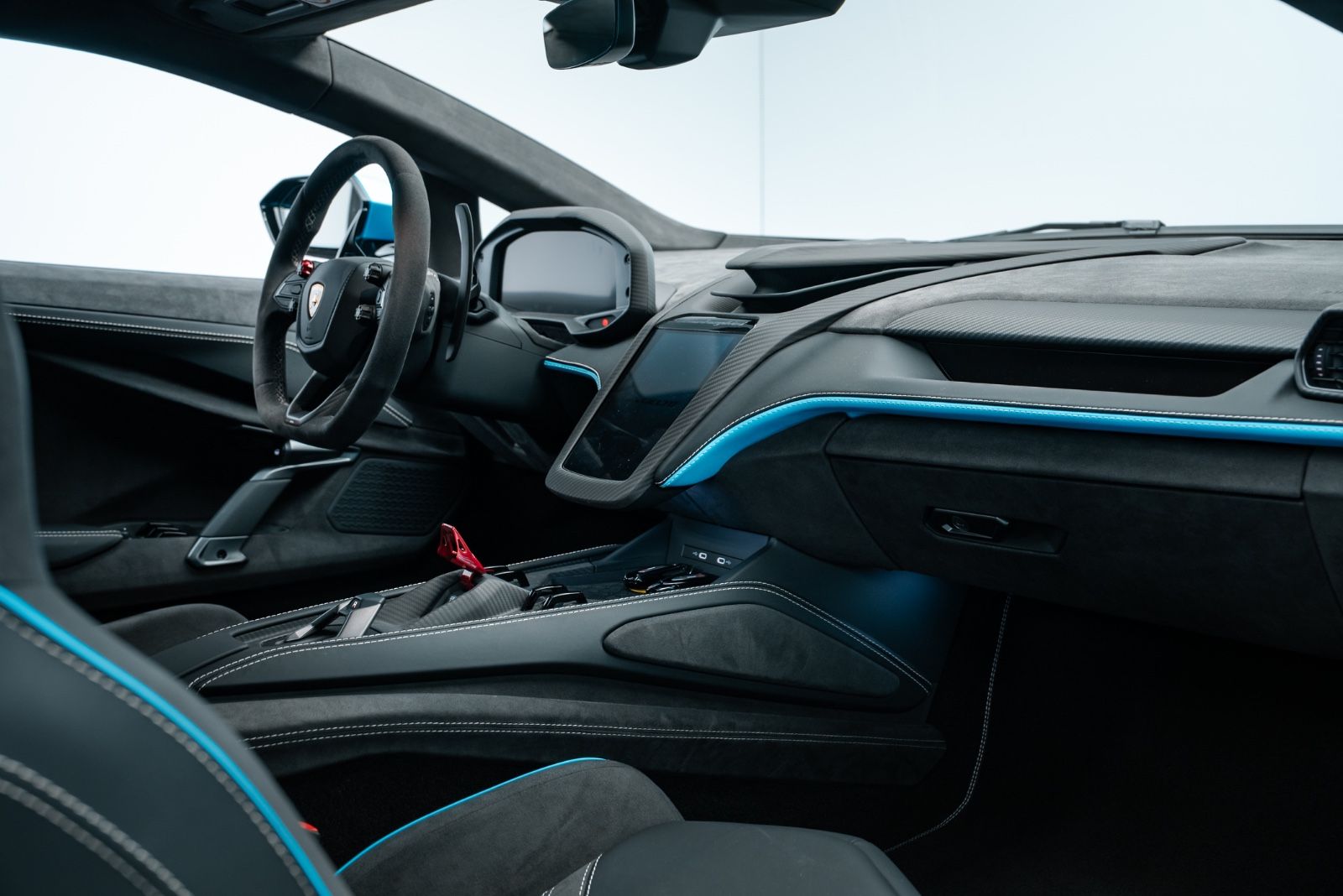 Fahrzeugabbildung Lamborghini Revuelto V12/STOCK/ STYLE PACK/PASS. DISPLAY