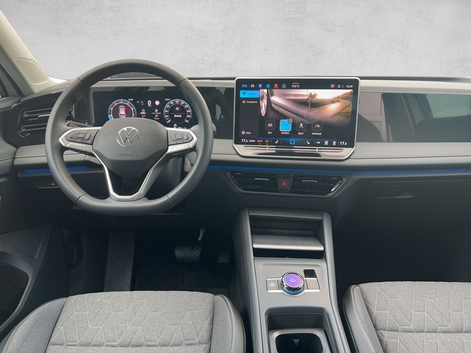 Tiguan Life 1.5 eTSI DSG AHK*Navi*ACC*Standhzg.
