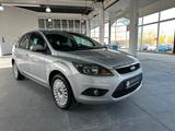 Ford Focus Lim. Titanium*Navi&Kamera*AHK. - gebrauchte Ford Focus aus dem Jahr 2010