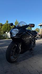Suzuki GSX R 600 - Schwarz/Carbon  - SUZUKI SCHWARZ GSX R 600
