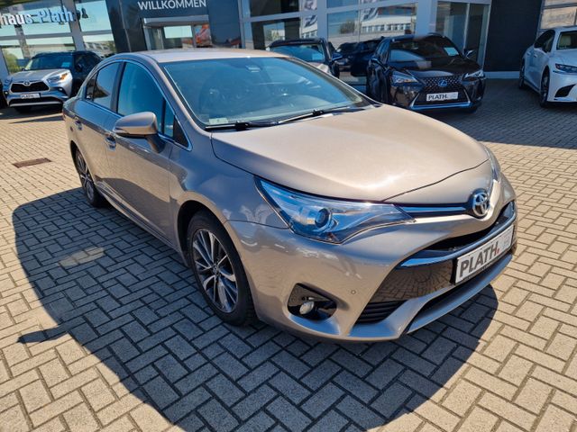 Toyota Avensis 1.8 Schaltgetriebe Braun
