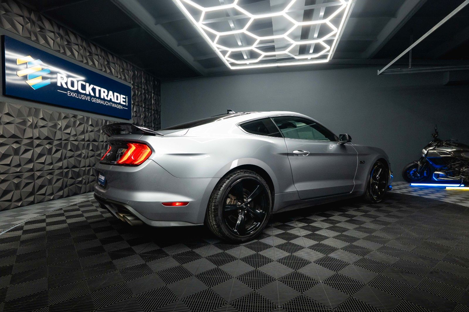 Fahrzeugabbildung Ford Mustang Shelby GT 500 5.0 V8 Performance *LED*