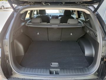 Fahrzeugabbildung Hyundai TUCSON 1.6 T-GDI PHEV 4WD TREND el.Heckkl.
