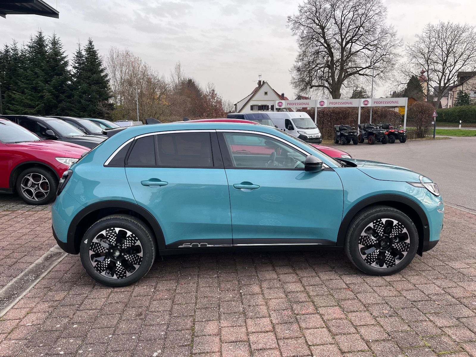 Fahrzeugabbildung Fiat 600 Hybrid La Prima