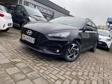Hyundai i30cw1.5i*LED HSW*NAVI*R.KAMERA PDC vo&hi*Sitzhz - Hyundai i30: Kombi, Cw