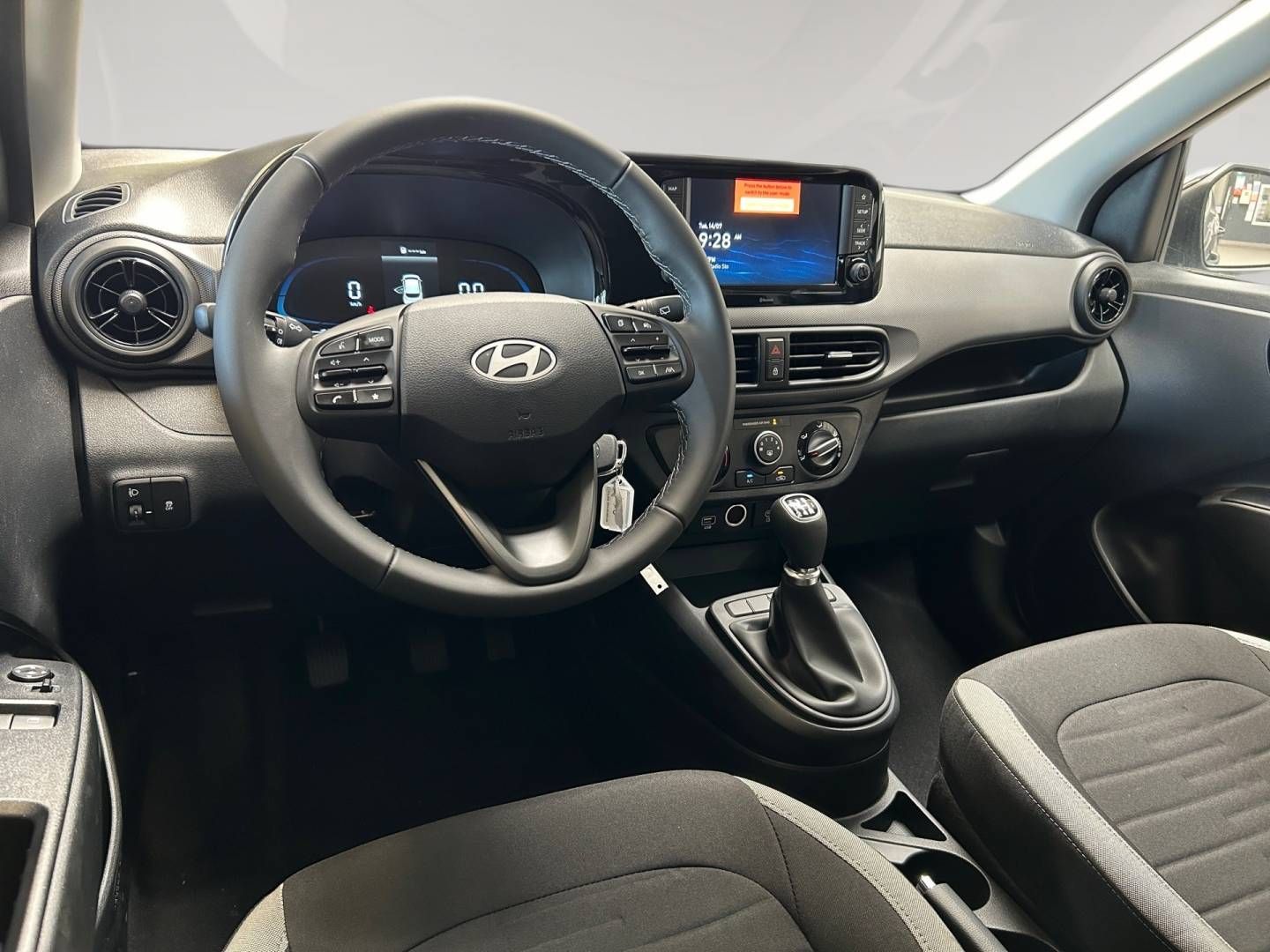 Fahrzeugabbildung Hyundai i10  FINAL Edition | Einparkhilfe | LED
