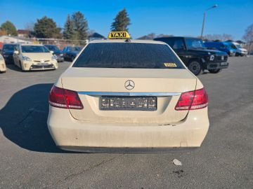 Mercedes E 200 - 7