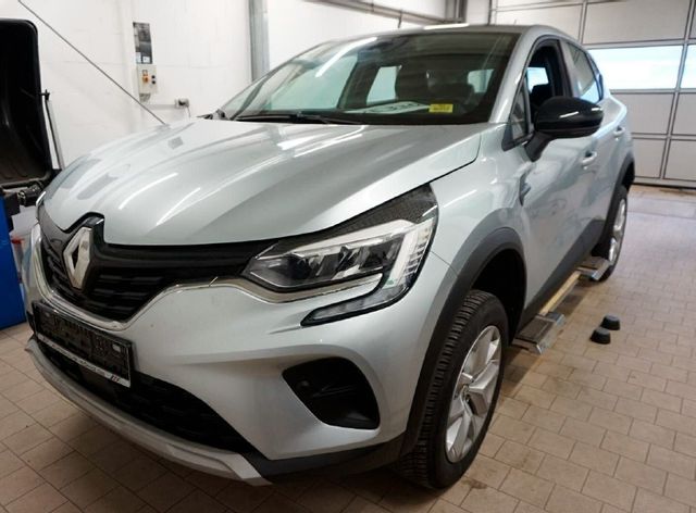 Renault Captur 1.3 TCe 140 EVOLUTION EDC Navi - Kamera