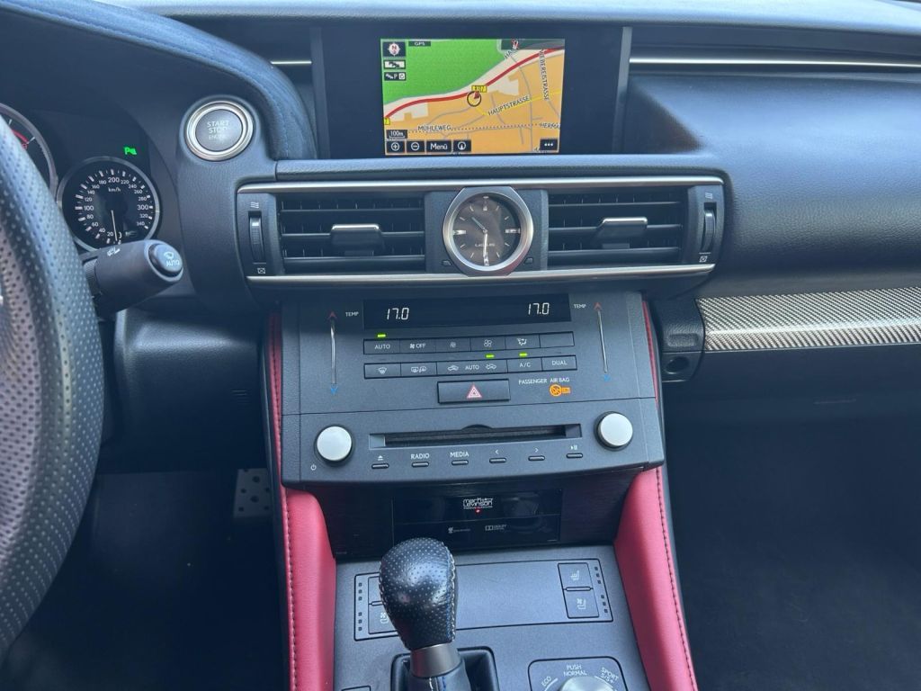 Fahrzeugabbildung Lexus RC F